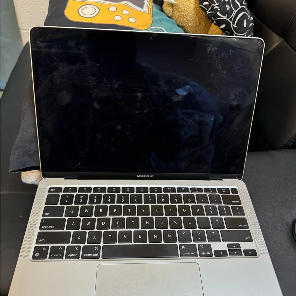 Apple Silver Laptop